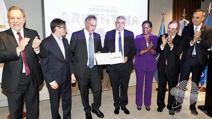 -Scioli y el secretario General de ONU Turismo presentaron la Gua para inversiones tursticas en la -