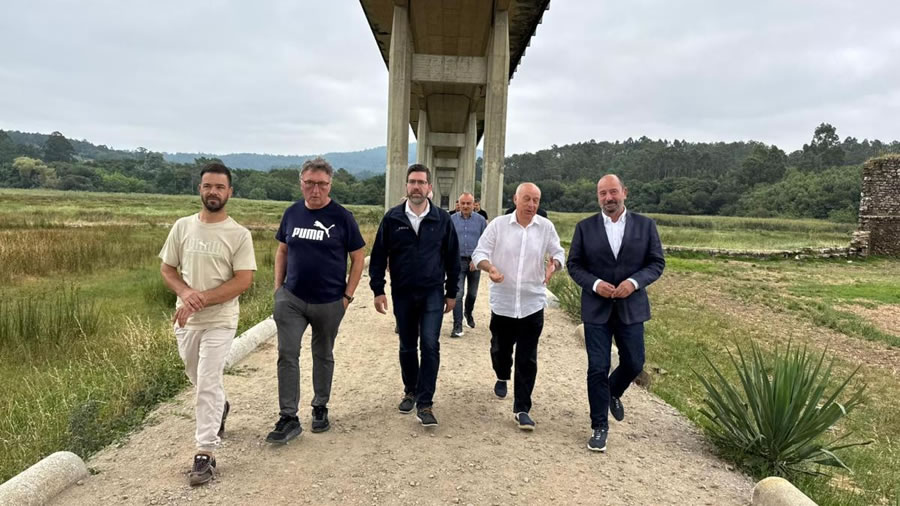 -Turismo de Galicia invierte m�s de 400.000 euros en la mejora del entorno de las Torres de Catoira-