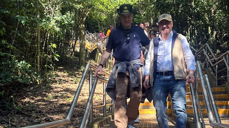 -Visita oficial y agenda de trabajo en el Parque Nacional Iguaz�-