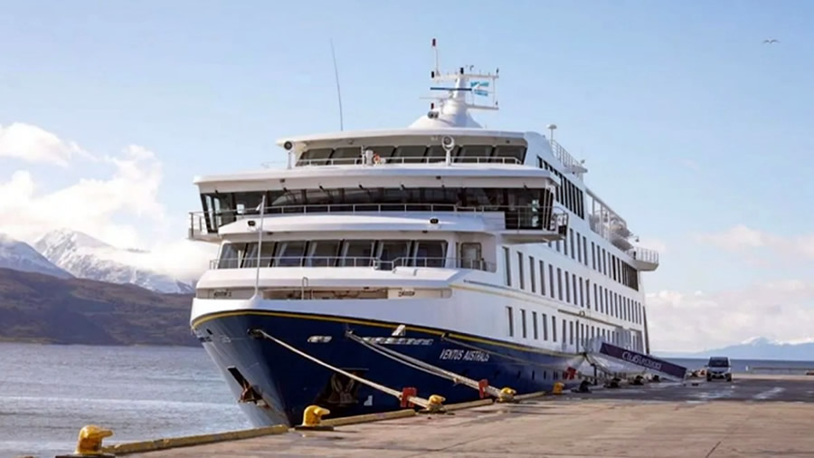 -Comienza una temporada de cruceros récord en el Puerto de Ushuaia sumando 100 recaladas-