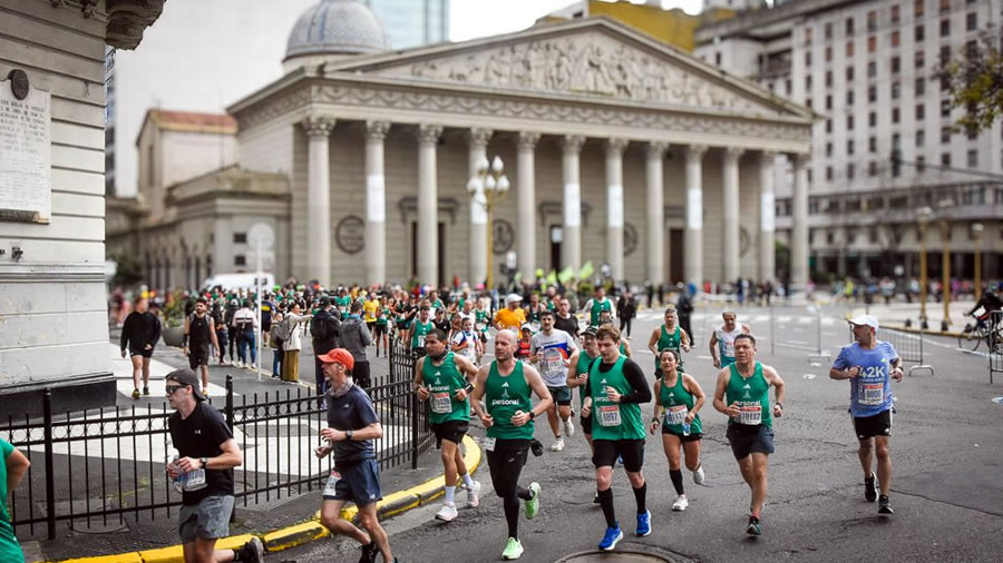 -M�s de 16 mil corredores de 64 pa�ses participar�n en la Marat�n Internacional de Buenos Aires-