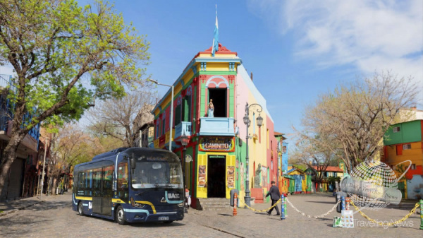 El bus el�ctrico extiende su recorrido y ahora llega a Caminito