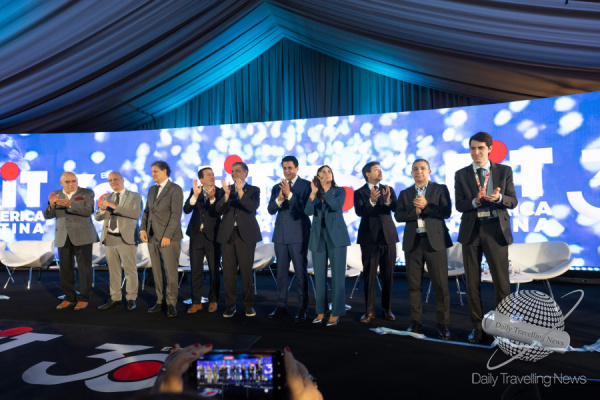 Aerolíneas Argentinas presentó en fit 2026 su oferta para la temporada de verano