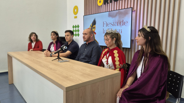 Parera celebrar� la 37� Fiesta Provincial de la Rosa con desfile, m�sica y propuestas culturales