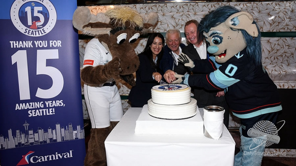 Carnival Cruise Line celebra 15 aos de diversin desde Seattle