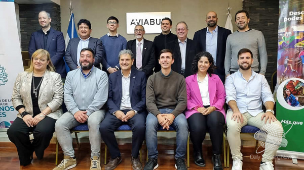 Presentacin de La Costa en AVIABUE