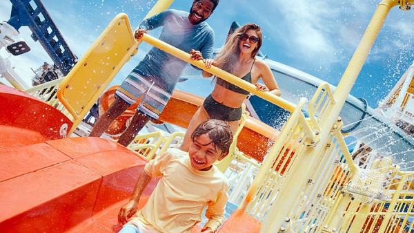 Carnival Cruise Line se prepara para navegar ms diversin de verano que nunca