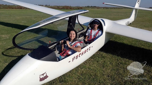 El Club de Planeadores de Junn, un emblema del vuelo a vela en Argentina, invita a vivir una experiencia nica desde el cielo 