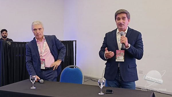 Agentes debatieron sobre el panorama actual del transporte areo en el Congreso 50 de FAEVYT