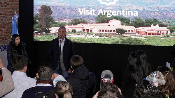 Scioli asegur que el turismo es una actividad estratgica que el Gobierno acompaa con desregulacin y desburocratizacin